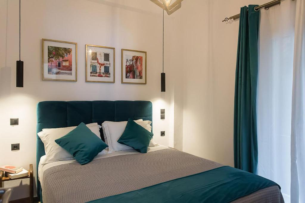 Deluxe Town Hall Square Flat In Historical Center 2 Corfu  Eksteriør billede
